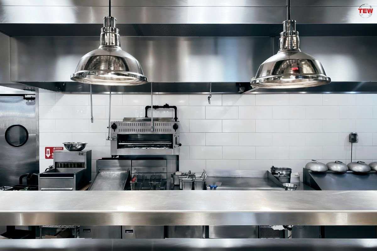 What are the costs associated with setting up a commercial kitchen? 