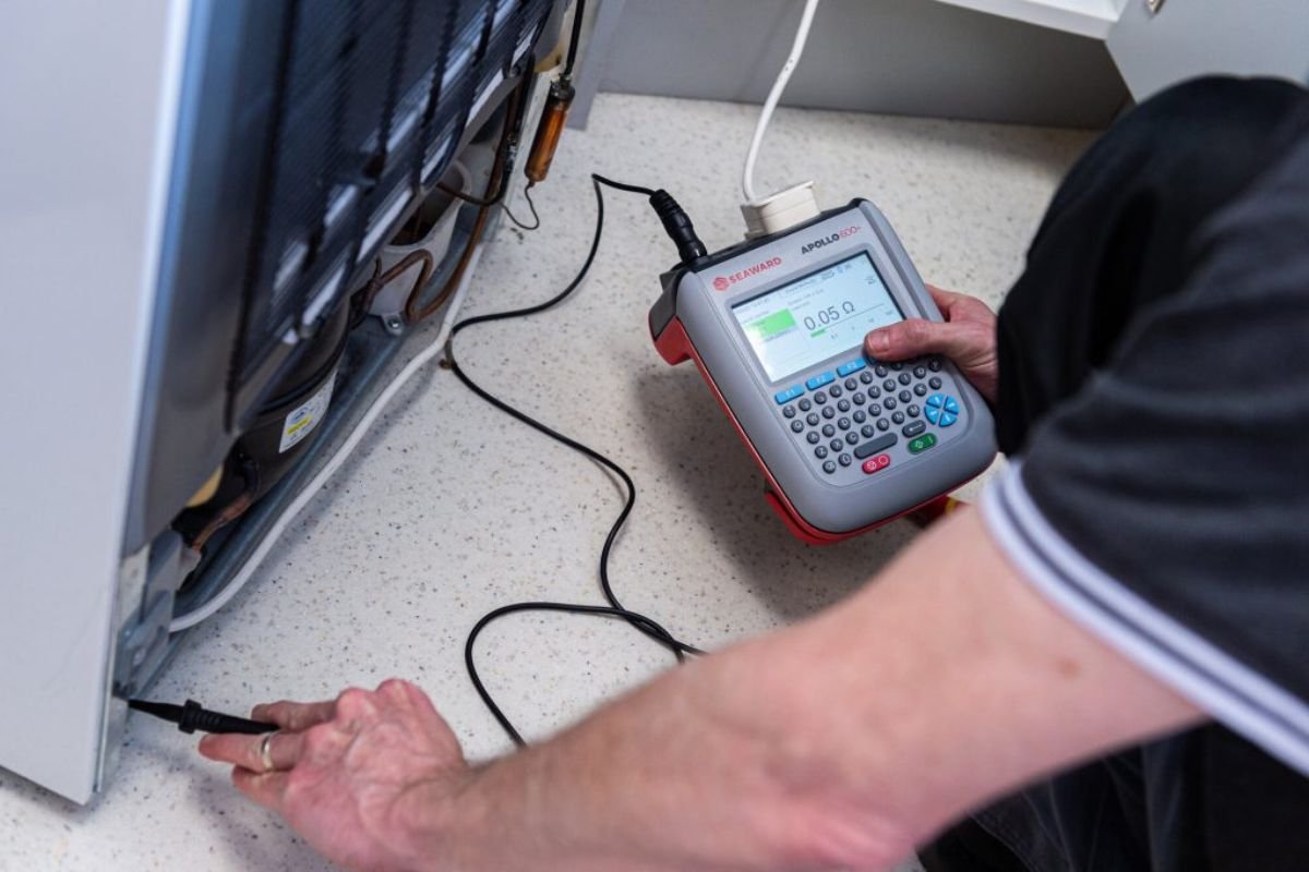 Guide to PAT Testing in the Corporate Environment | The Enterprise World