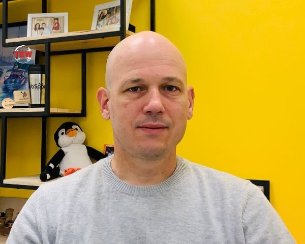 Perry Nalevka – The Man Innovating and Leading the B2B Industry – Penguin Strategies